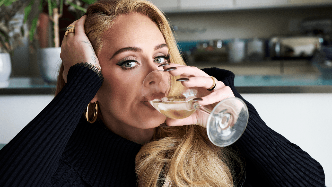 Altert besser als Wein: Adele meldet sich nach "25" mit ihrem neuen Album "30" zurück.