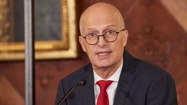 Landespressekonferenz zur Corona-Lage Landespressekonferenz zur Corona-Lage