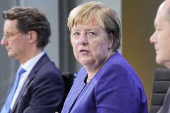 Angela Merkel bei der Pressekonferenz: Mit vielen Beschlüssen am Donnerstag war sie nicht vollständig zufrieden.