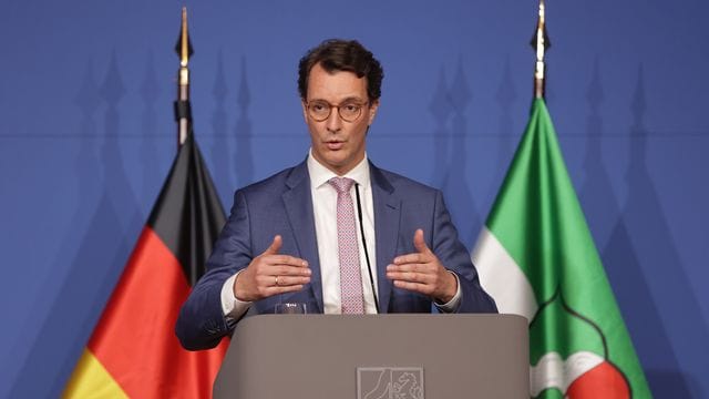 Hendrik Wüst Hendrik Wüst