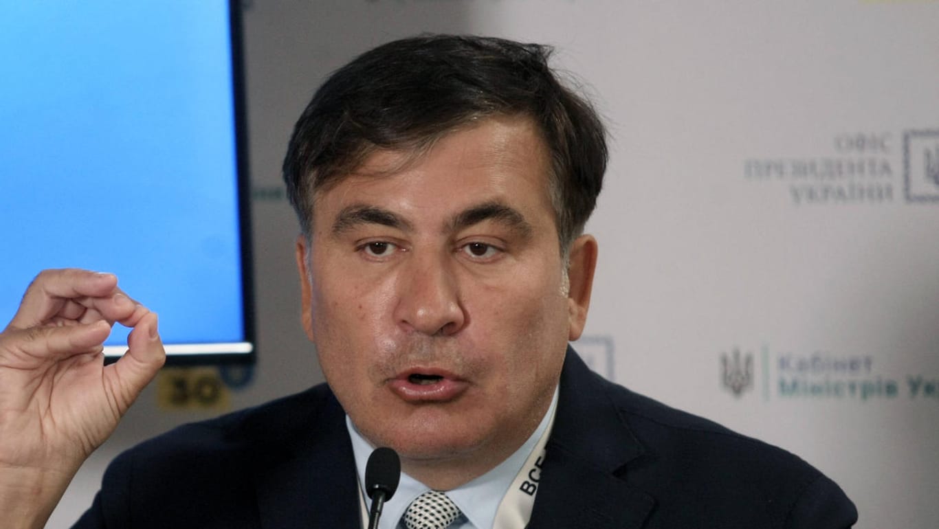 Michail Saakaschwili bei einer Videokonferenz (Archivbild): Der ehemalige Präsident Georgiens wird weiter intensivmedizinisch behandelt.