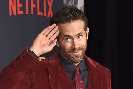 Schauspieler Ryan Reynolds ist gerade mit dem Actionkracher "Red Notice" im Kino und beim Streamingdienst Netflix zu sehen.