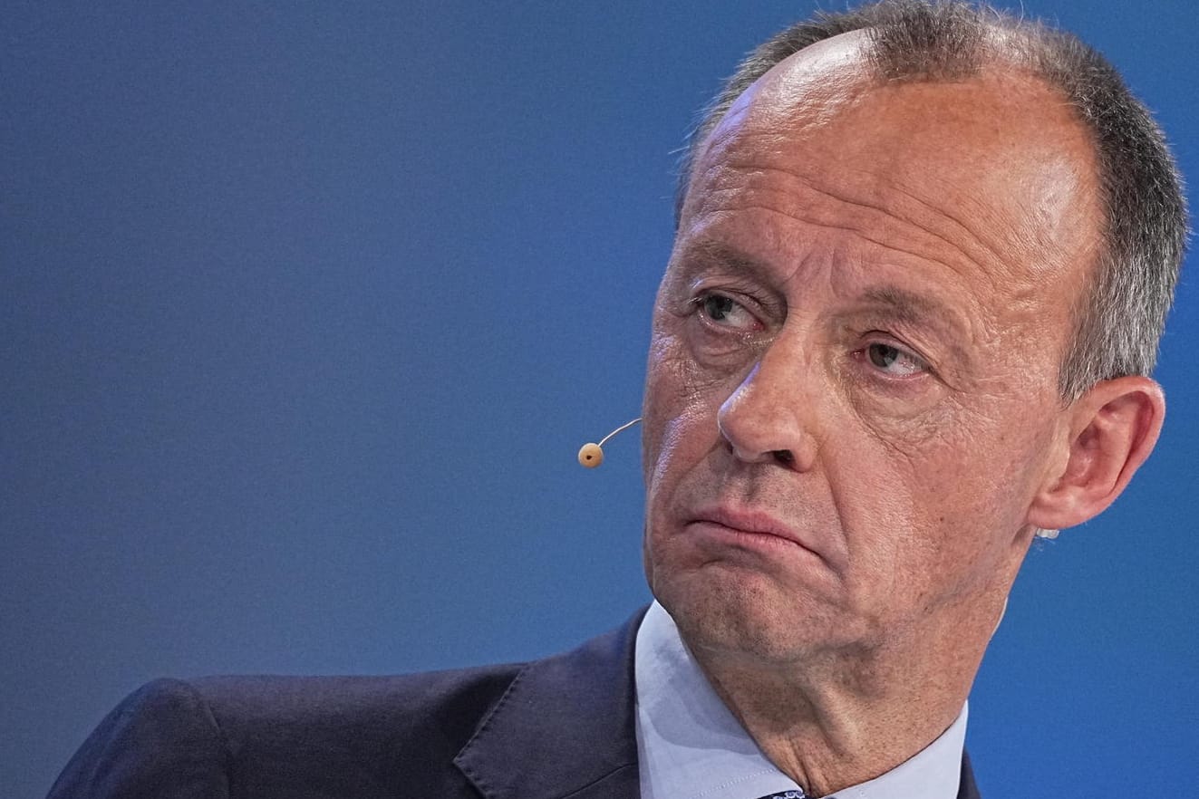 Friedrich Merz bei einer Pressekonferenz (Archivbild): Der ehemalige Fraktionschef kritisiert die inhaltliche Verfassung der CDU.