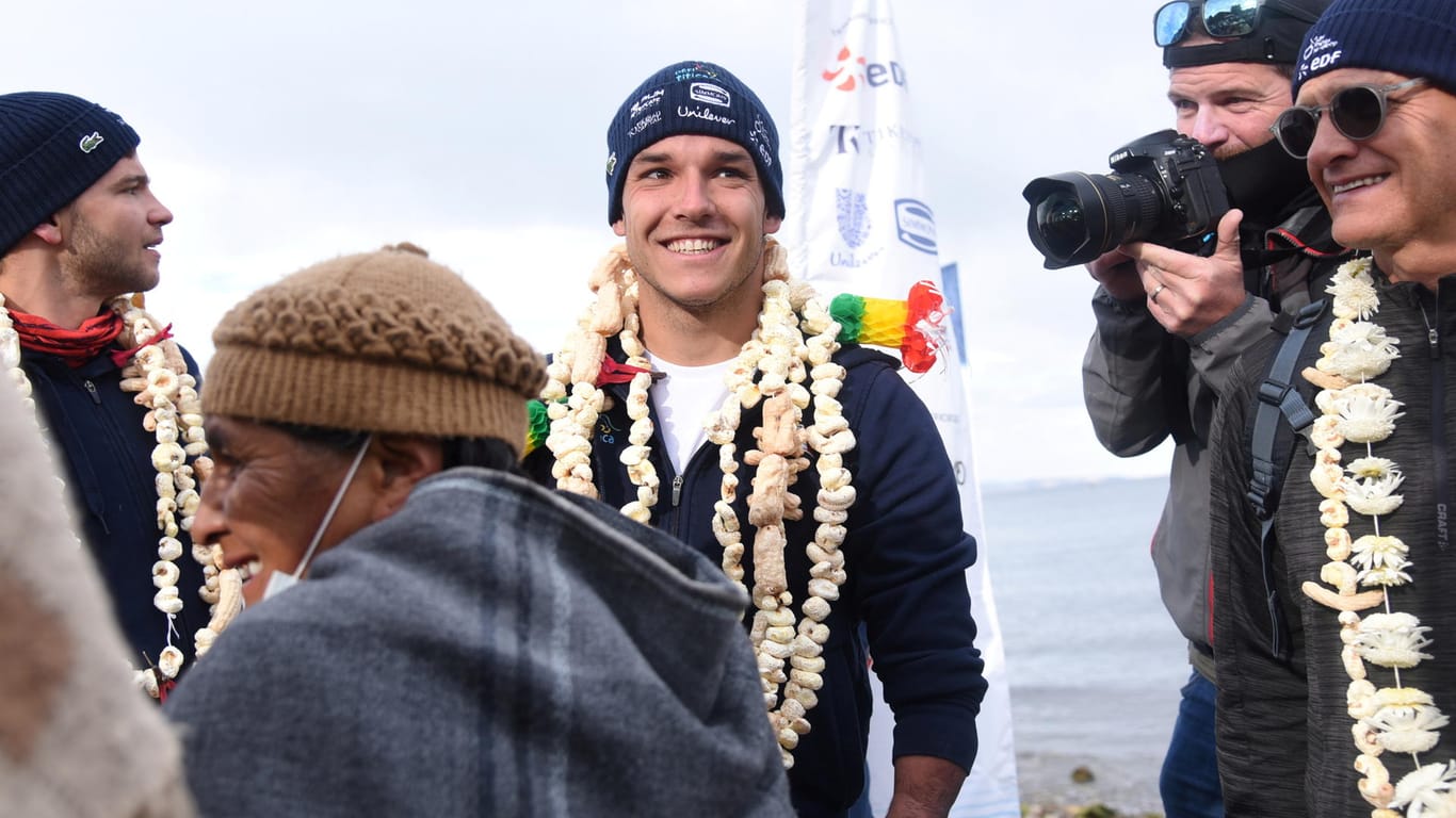 Theo Curin kurz vor dem Start seiner 122 Kilometer Strecke durch den Titicacasee.