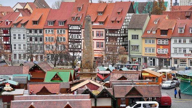 Vorbereitung Erfurter Weihnachtsmarkt