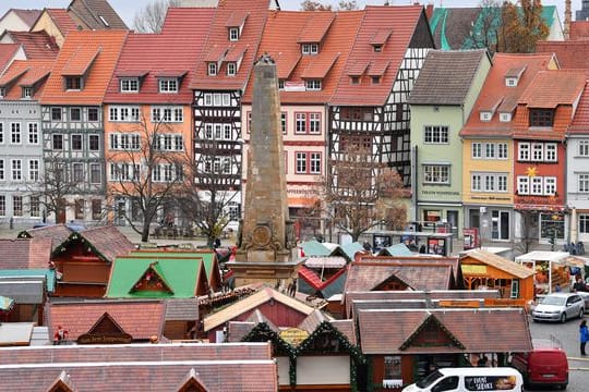 Vorbereitung Erfurter Weihnachtsmarkt