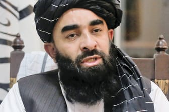 Taliban-Sprecher Zabihullah Mujahid: Unter der regierenden Terrorgruppe haben Frauen in Afghanistan immer weniger Rechte und Freiheiten.