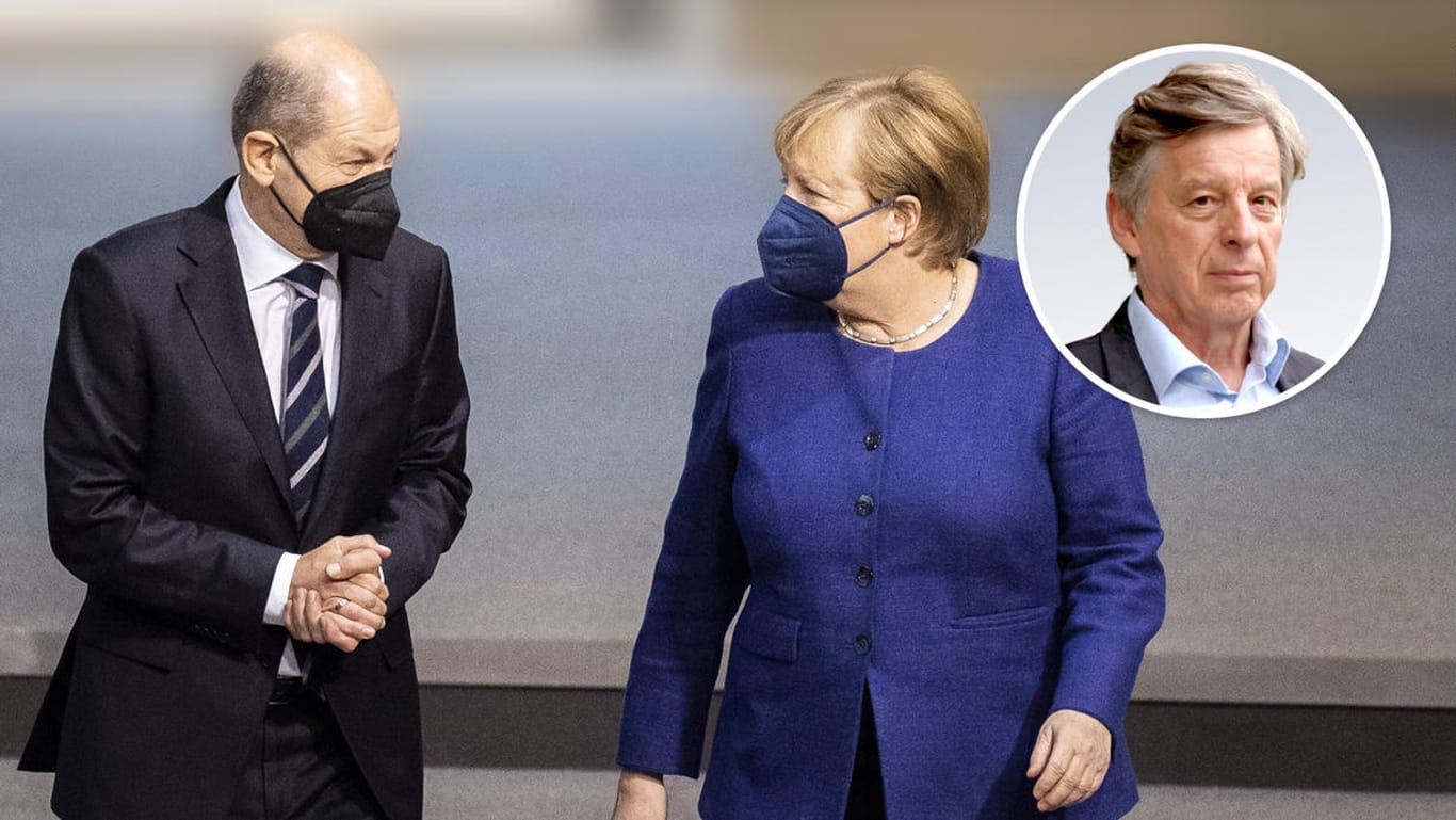 Der Bald- und die Noch-Kanzlerin: Olaf Scholz und Angela Merkel tauschen sich im Bundestag aus.