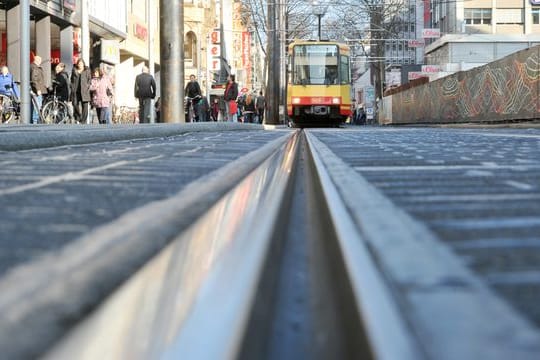 Straßenbahnen in der Karlsruher Innenstadt