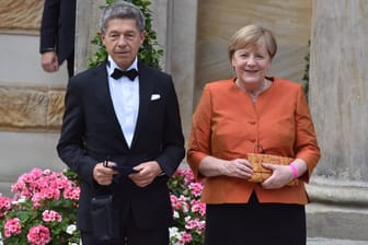 Joachim Sauer und Angela Merkel: Das Ehepaar besucht jedes Jahr gemeinsam die Bayreuther Festspiele.