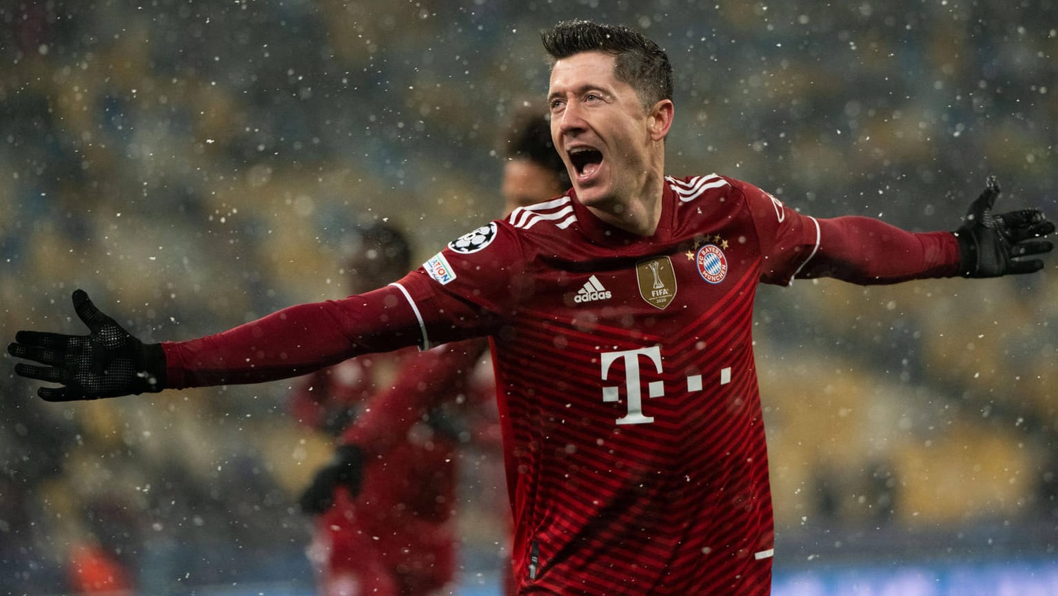 Robert Lewandowski: Der Torjäger brachte die Bayern mit einem traumhaften Treffer in Führung.