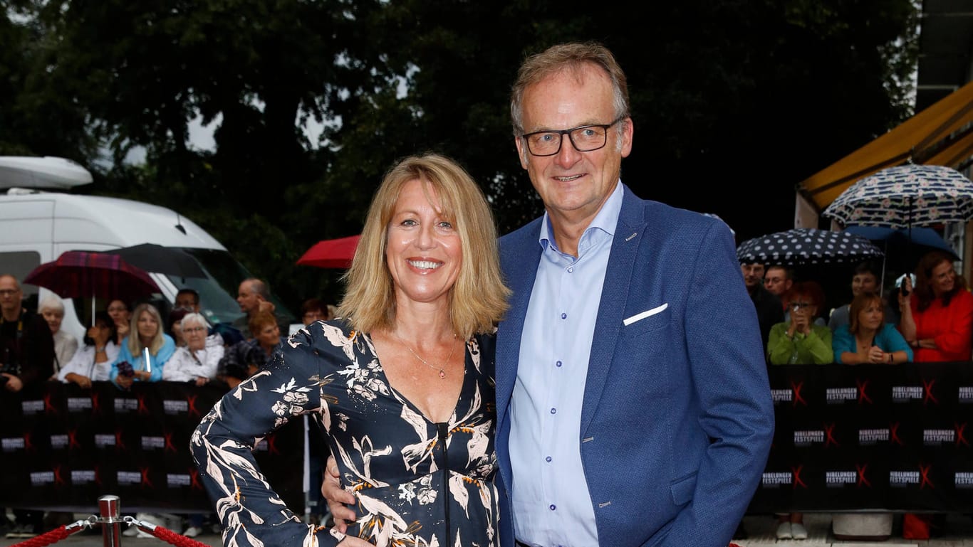 Frank Plasberg mit Ehefrau Anne Gesthuysen: Seit 2012 ist das Paar verheiratet.