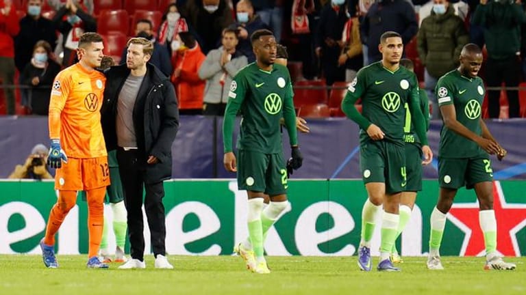 Der VfL Wolfsburg verlor erstmals unter Trainer Florian Kohfeldt (2.