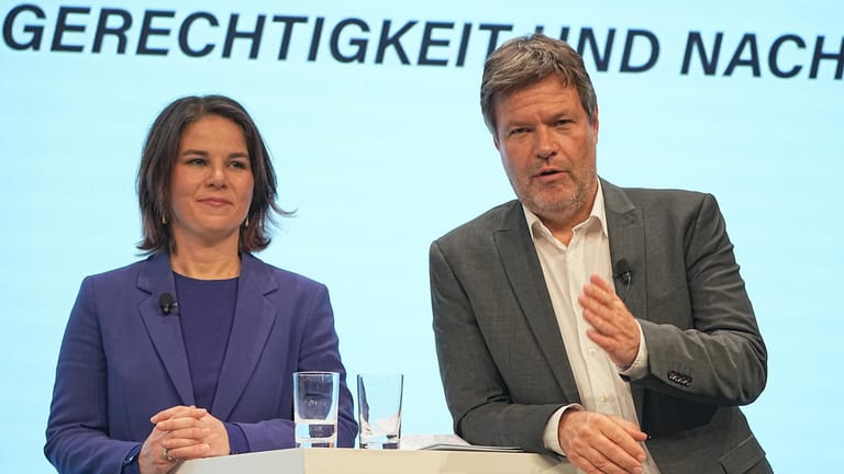 Annalena Baerbock und Robert Habeck: Die Grünen-Vorsitzende wird wohl künftige Außenministerin, ihr Kollege Klima- und Wirtschaftsminister.