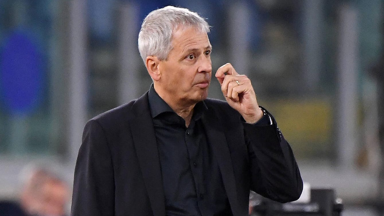 Scheinbar auf der Liste von Manchester United: Lucien Favre. Scheinbar auf der Liste von Manchester United: Lucien Favre.