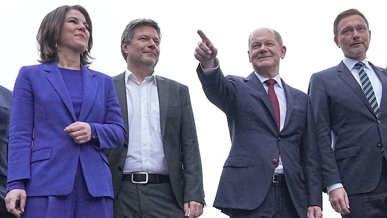 Annalena Baerbock, Robert Habeck, Olaf Scholz, Christian Lindner: Die große Steuerreform ist ausgeblieben.