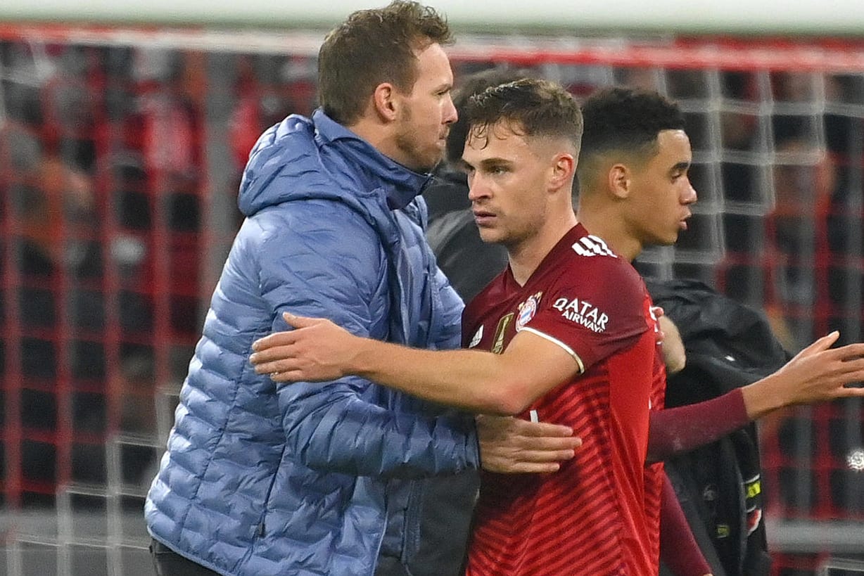 Julian Nagelsmann (l.) und Joshua Kimmich: Die Lage beim FC Bayern ist angespannt.