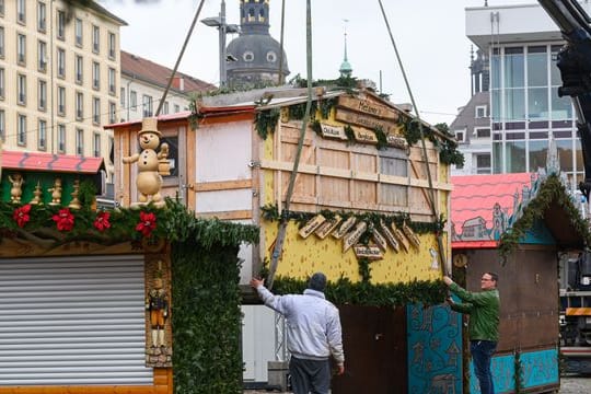 Abbau Dresdner Striezelmarkt