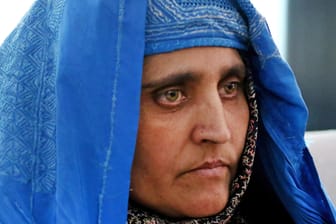 Sharbat Gula: Sie wurde nun aus Afghanistan evakuiert.