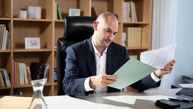 Danyal Bayaz (Grüne), Finanzminister von Baden-Württemberg Danyal Bayaz (Grüne), Finanzminister von Baden-Württemberg