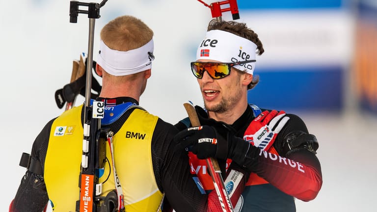 Superstars der Szene: Johannes Thingnes Bö (l.) und Sturla Holm Lägreid dominierten in der Vorsaison den Weltcup.