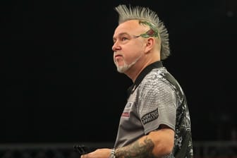 Peter Wright: Der Darts-Profi konnte sein Duell gegen Adrian Lewis gewinnen.