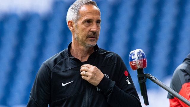 Trainer Adi Hütter