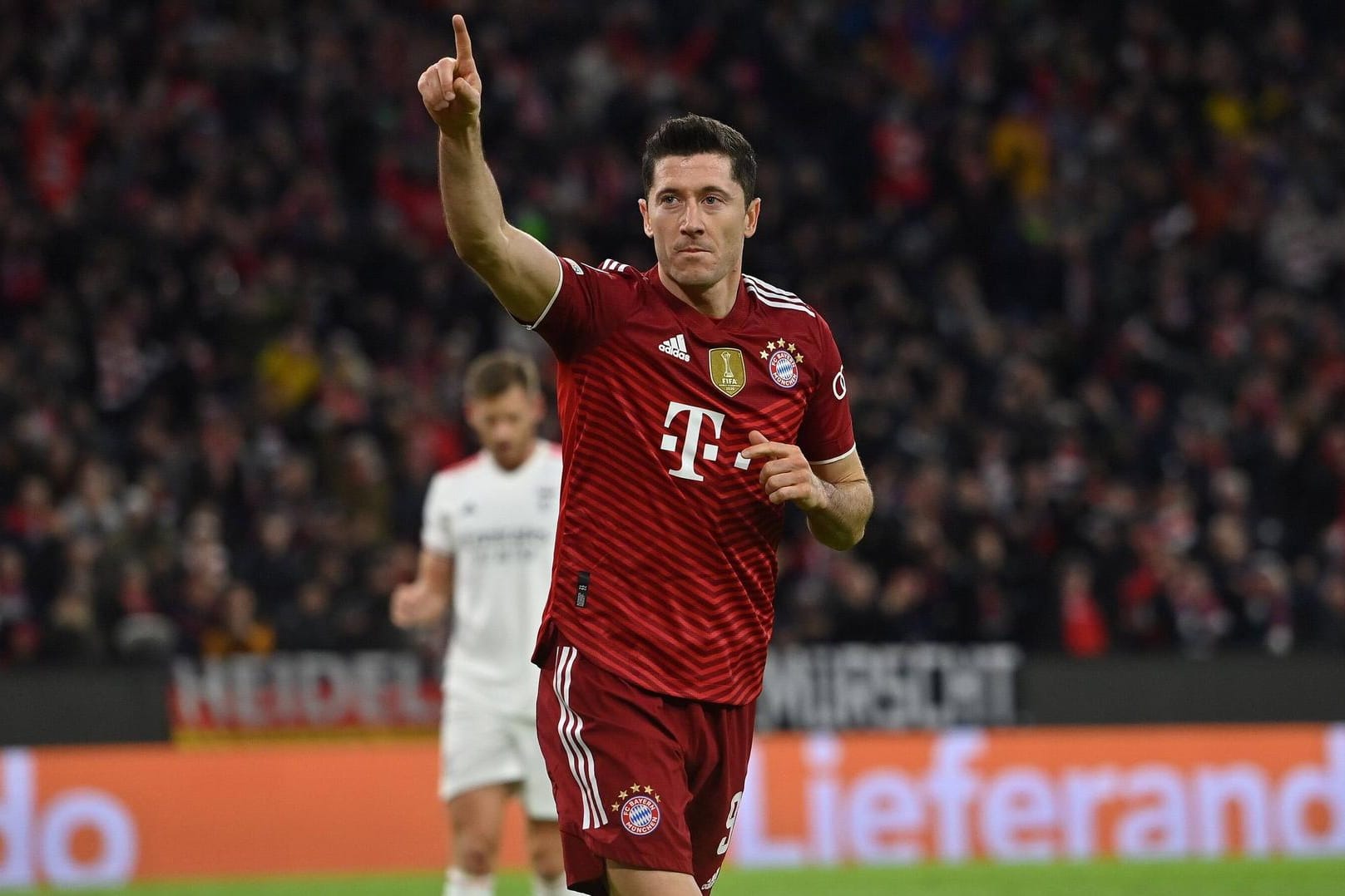 Robert Lewandowski: Der Torjäger des FC Bayern ist einer der Favoriten auf den Ballon d'Or 2021.