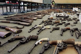Beschlagnahmte Schusswaffen: Das Problem von Millionen illegalen Schusswaffen ist bis heute nicht gelöst (Archivfoto).