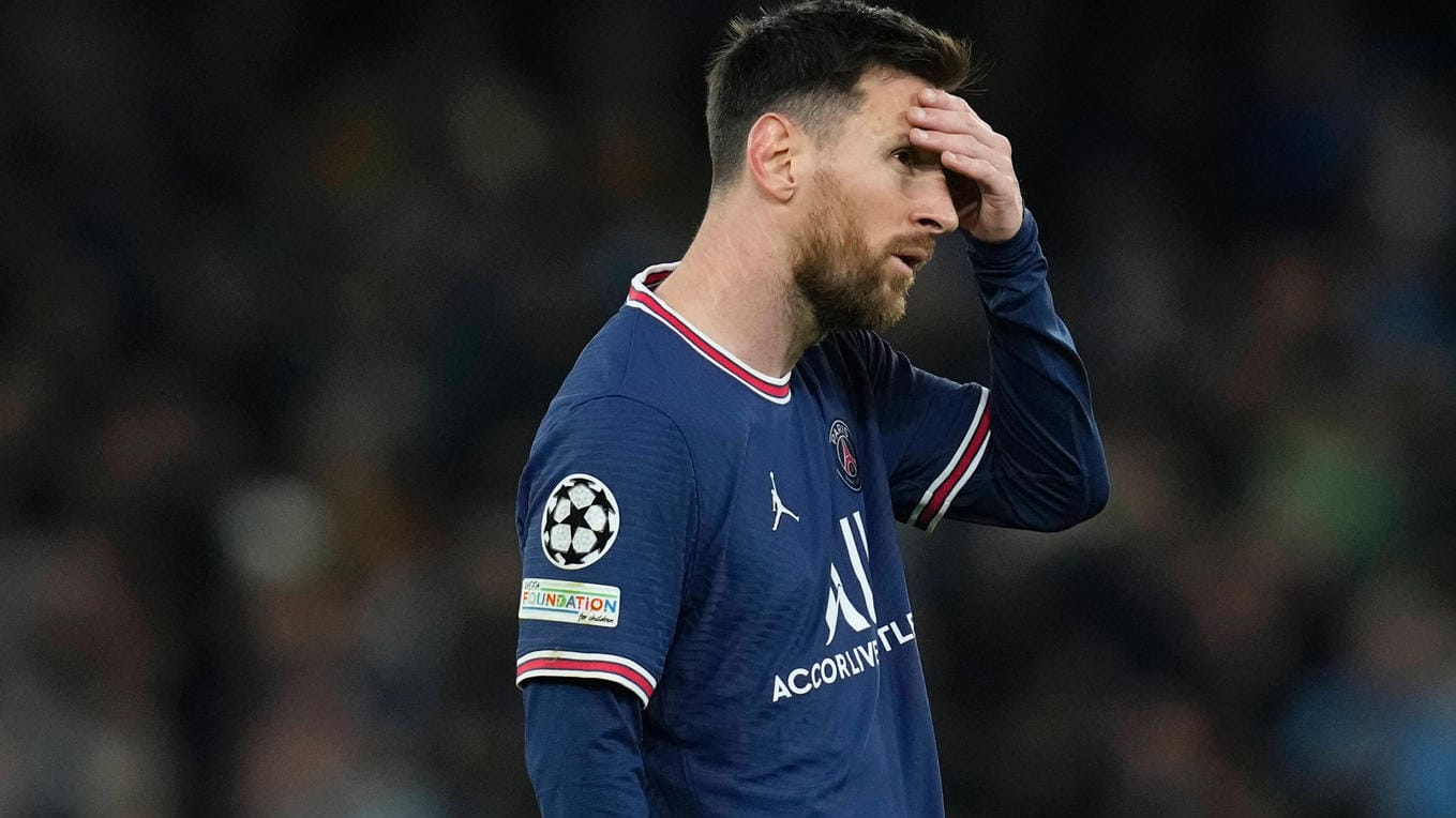 Lionel Messi im PSG-Trikot: Der Argentinier steht im Zentrum der Debatte um die Vergabe des Ballon d'Or.