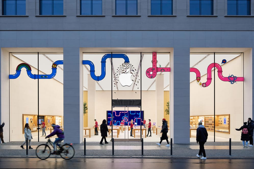 Der neue Apple-Store in Berlin: Das Unternehmen eröffnet seinen zweiten Shop in Berlin.