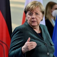Noch-Kanzlerin Angela Merkel (CDU) bei einer Pressekonferenz: Absage an eine erneute Bundesnotbremse.
