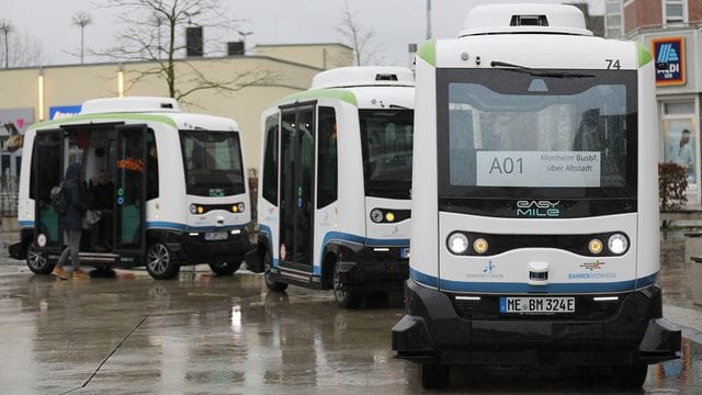 Selbstfahrende Busse