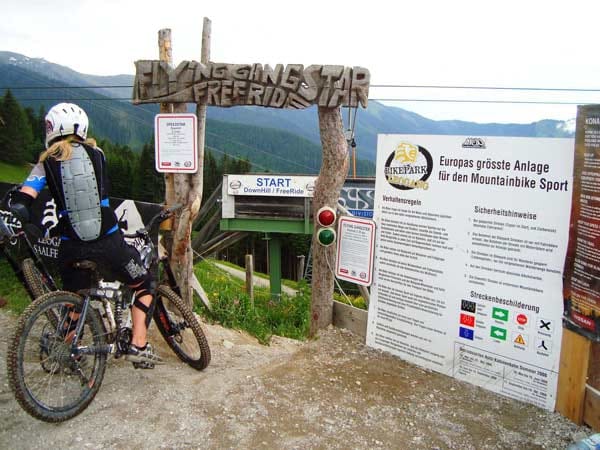 Der Bikepark Leogang ist laut eigenen Angaben Europas größte Anlage für Mountainbike Sport.