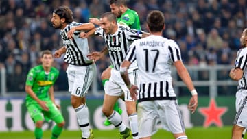 Borussia Mönchengladbach muss am 3. Champions-League-Spieltag zur Alten Dame. Bei Juventus Turin treffen die Fohlen auf einen alten Bekannten: Weltmeister Sami Khedira (li.) steht in der Startelf des italienischen Meisters.