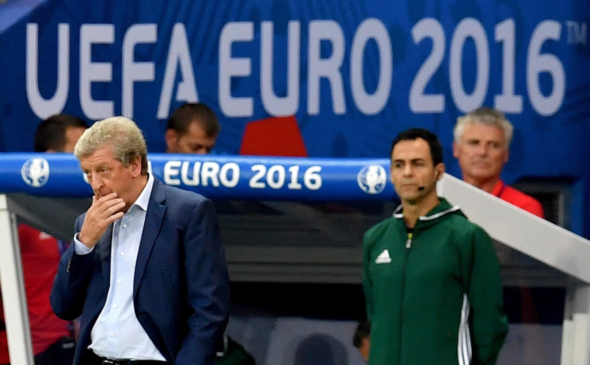 War es das mit der EURO 2016? England-Coach Roy Hodgson schaut ziemlich skeptisch drein.