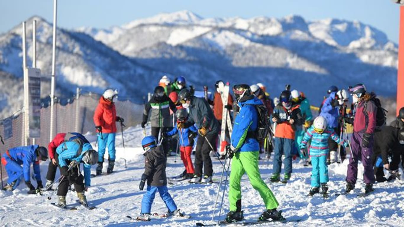 Skiurlaub: Mit 2G-Regeln sind viele österreichische Skigebiete in die Saison gestartet.