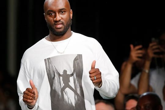 Nach dem Tod von Virgil Abloh hat Louis Vuitton eine Fashionshow zu Ehren des Modeschöpfers ausgerichtet.