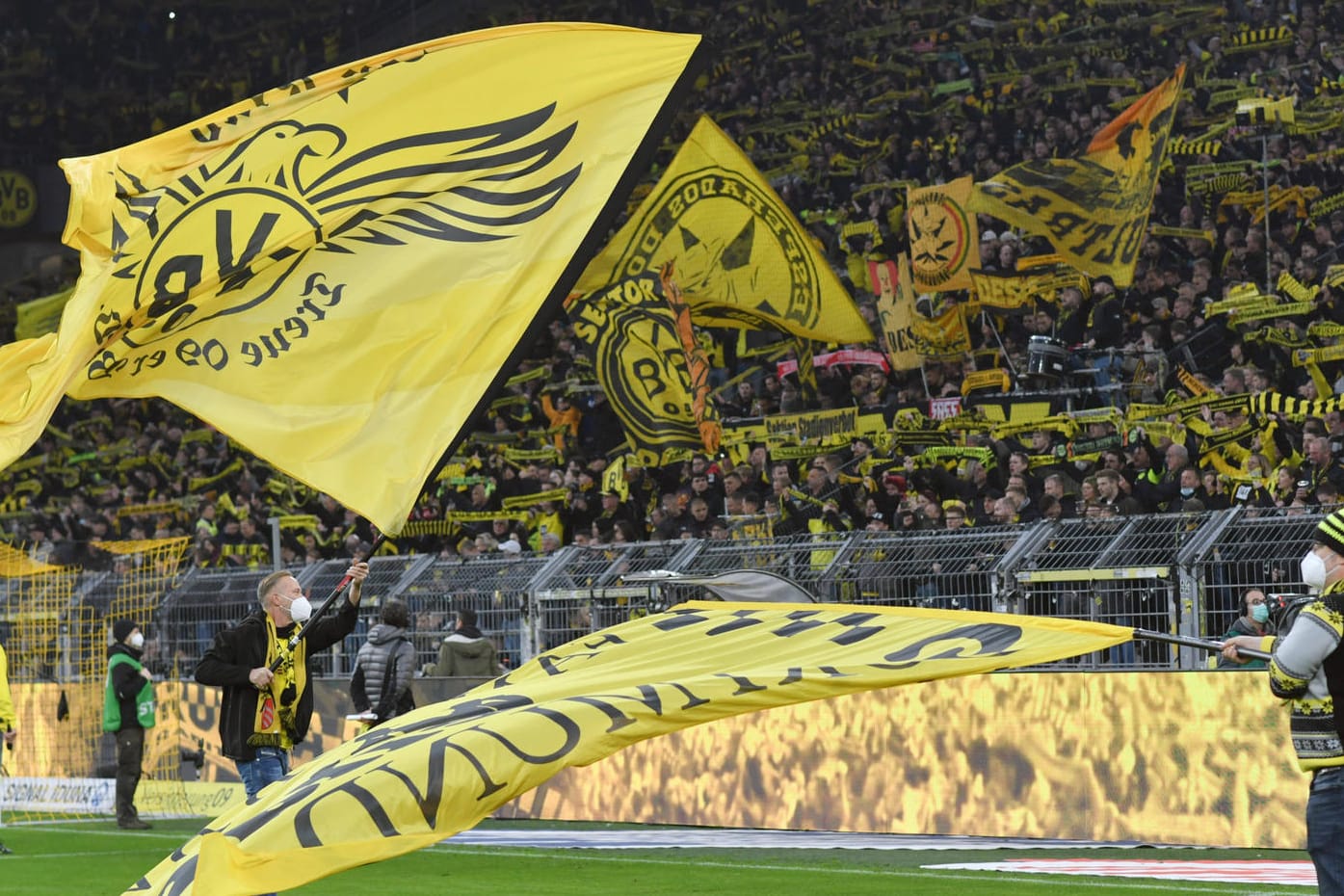 Gegen Bayern: Das Fan-Bild wird es im Topspiel wohl nicht geben.