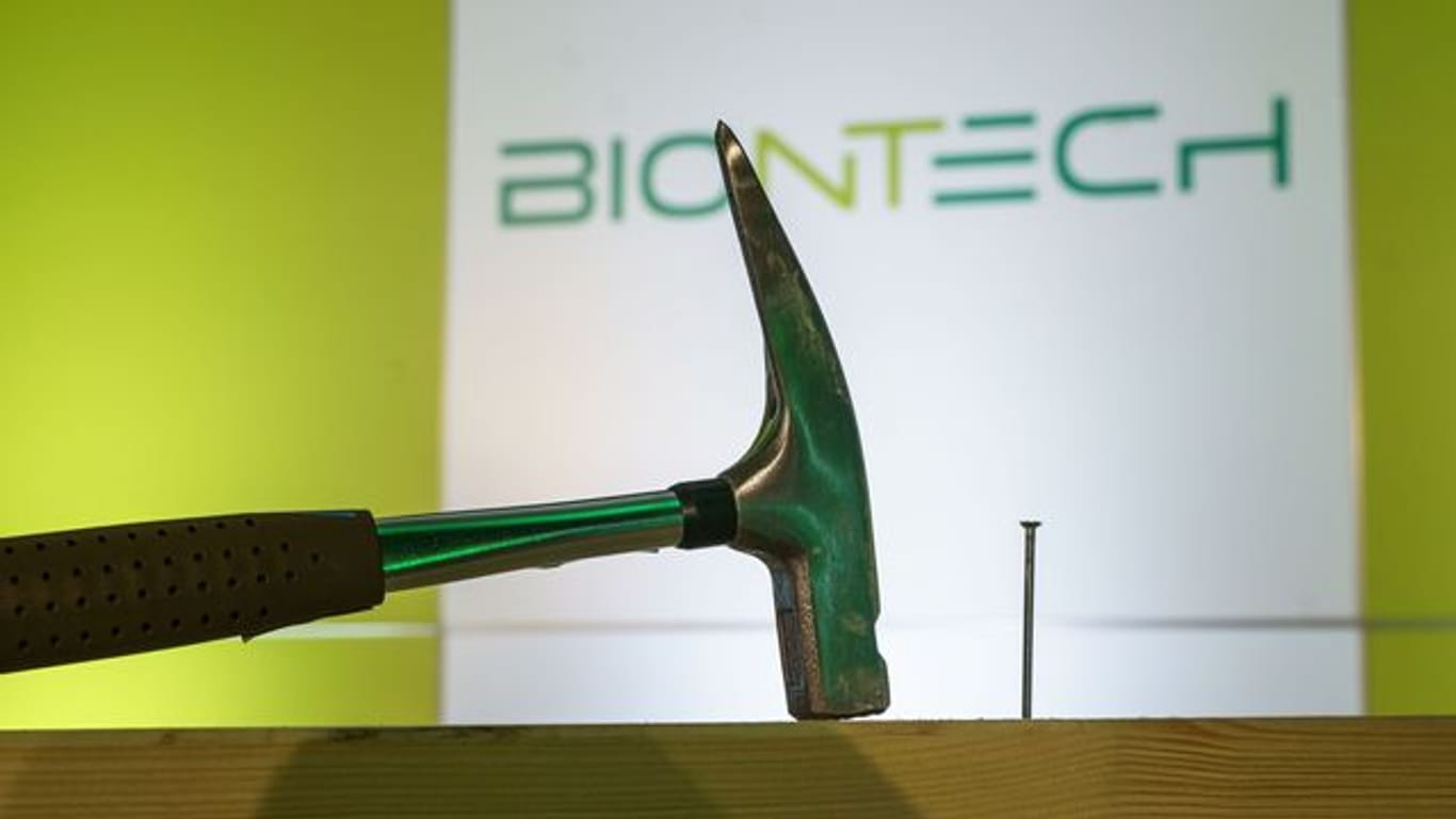 Richtfest für neue Biontech "iNeST"-Produktionsstätte
