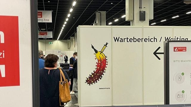 "Impfbanane" des Graffiti-Künstlers Baumgärtel "Impfbanane" des Graffiti-Künstlers Baumgärtel