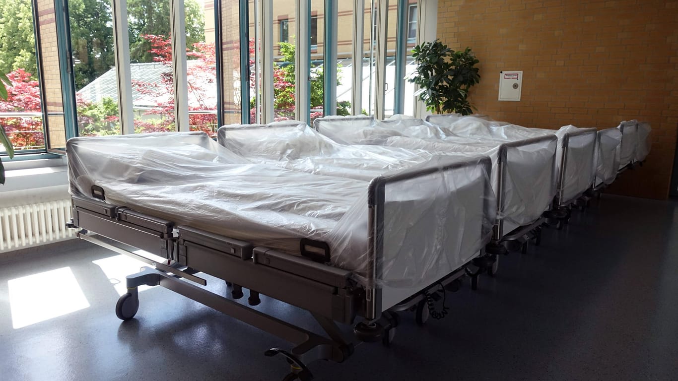 Leere Betten (Symbolbild): Der Krankenhausverbund Gesundheit Nord will Betten abbauen.
