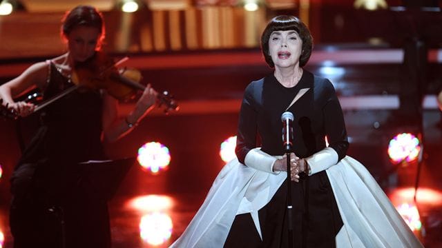 Arte zeigt die Doku "Mireille Mathieu - Singen, nur singen!".