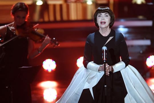 Arte zeigt die Doku "Mireille Mathieu - Singen, nur singen!".