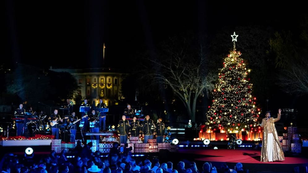 Große Show beim Entzünden des Nationalen Weihnachtsbaums in Washington.