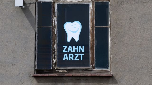 Zahnarzt
