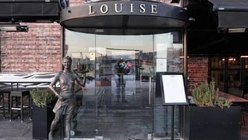 Restauranten Louise i Oslo: Mange gjester ble smittet av Omicron-varianten under en julemiddag der.