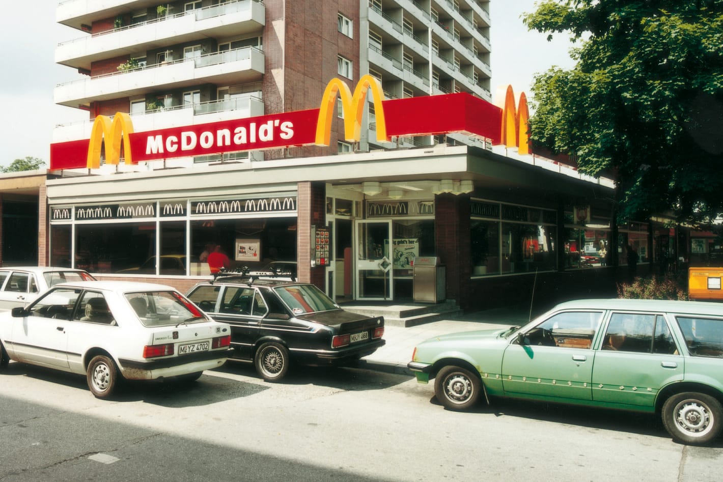 Das erste McDonald's-Restaurant in Deutschland: Es eröffnete am 4. Dezember 1971.