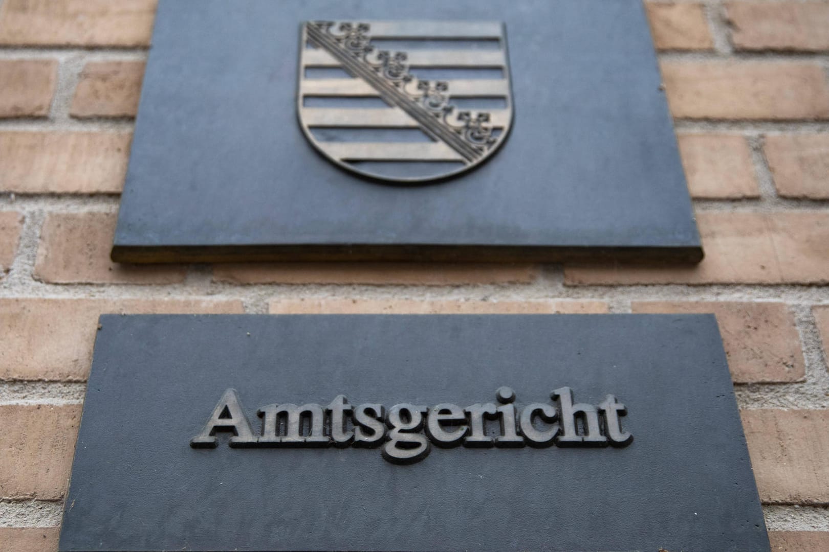 Amtsgericht Dresden (Archivbild): Hier wurde der Beamte am Freitag verurteilt.
