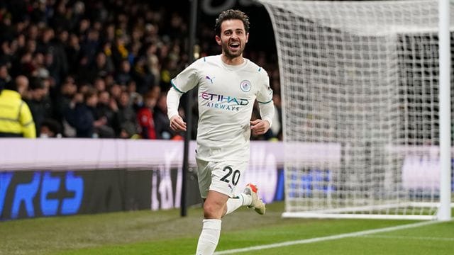 Bernardo Silva schoss Manchester City mit zwei Treffern zum Sieg in Watford.